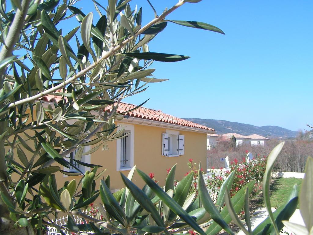Aux Couleurs D'Ardeche Apartment Vallon-Pont-dʼArc Exterior foto